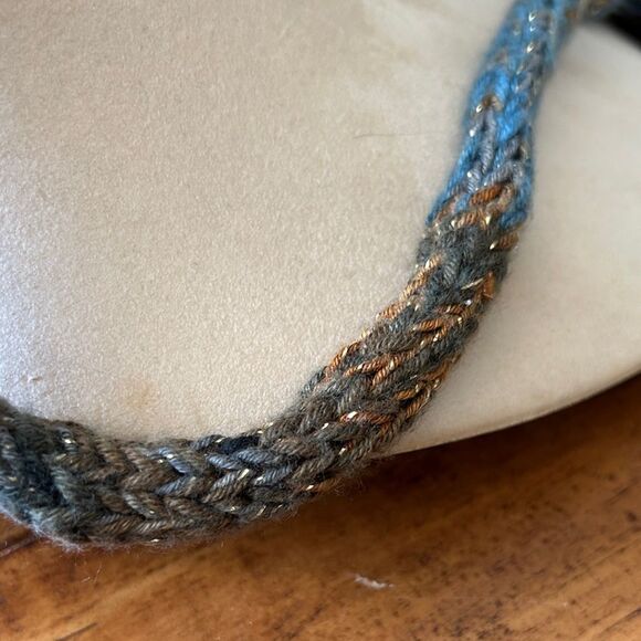 Unique Blue and Black glass Pendant Necklace with sweater chain - Picture 3 of 5